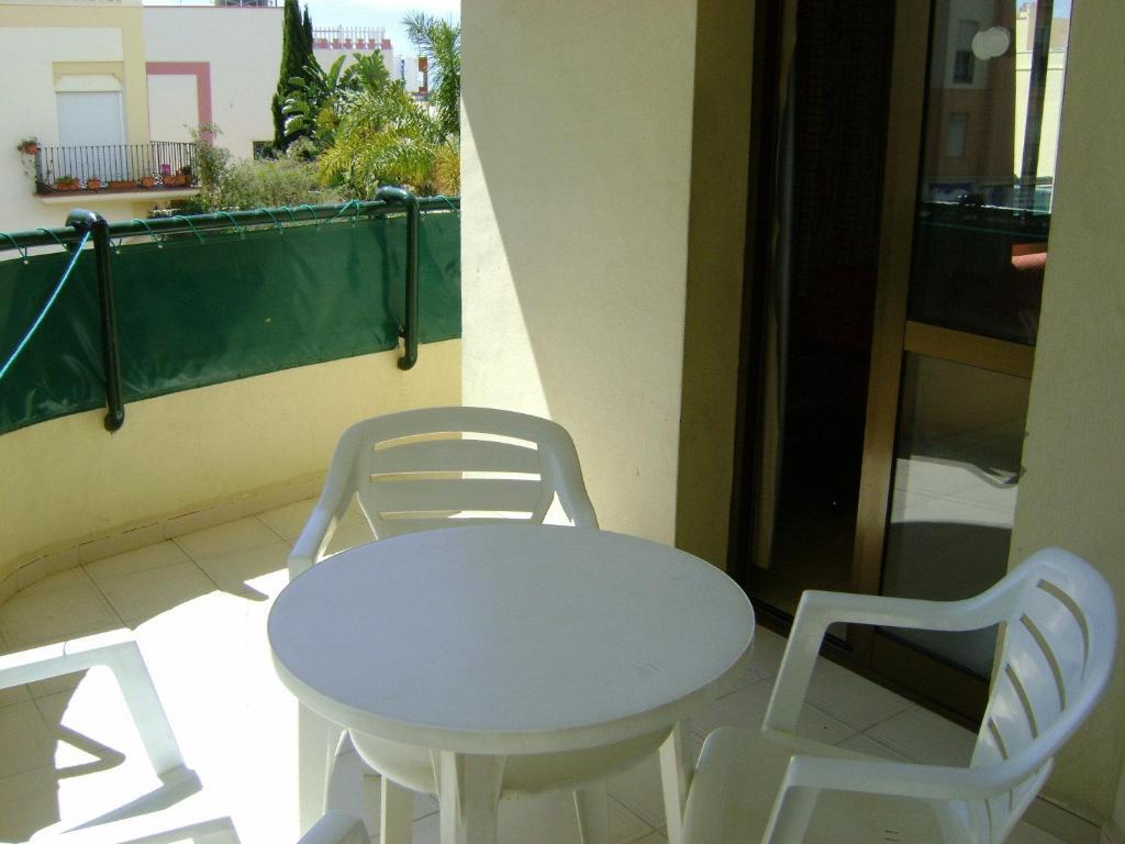 Apartamentos Mediterraneo Nerja Dış mekan fotoğraf